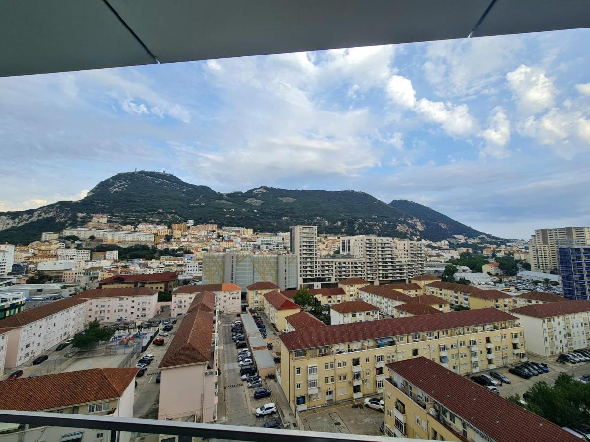 Luxury Apartment In Eurocity 直布罗陀 外观 照片
