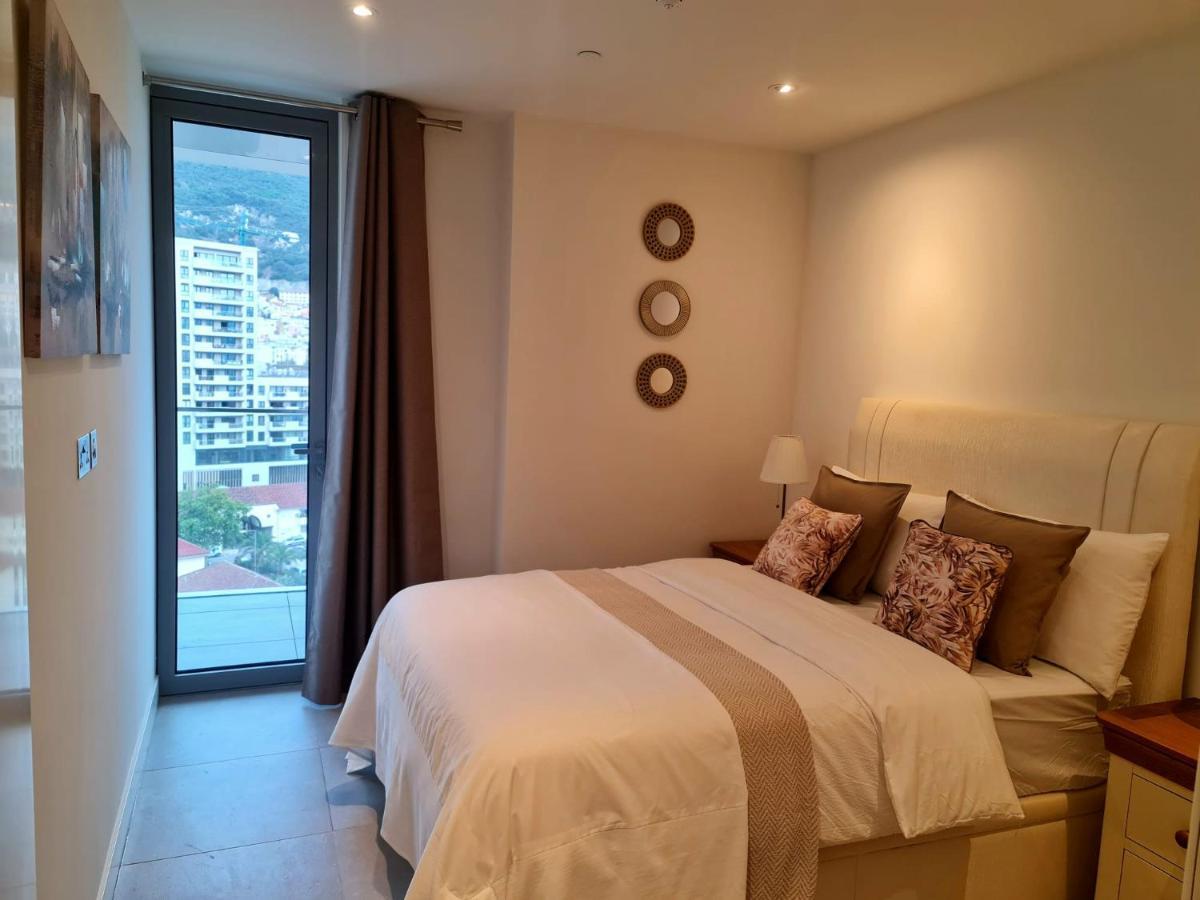 Luxury Apartment In Eurocity 直布罗陀 外观 照片